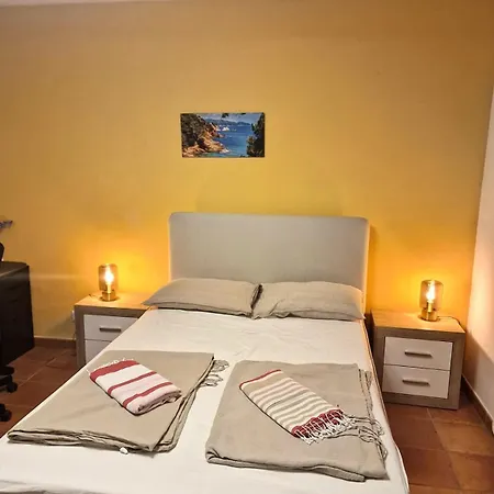 De Gracia Casa 2 Тордера